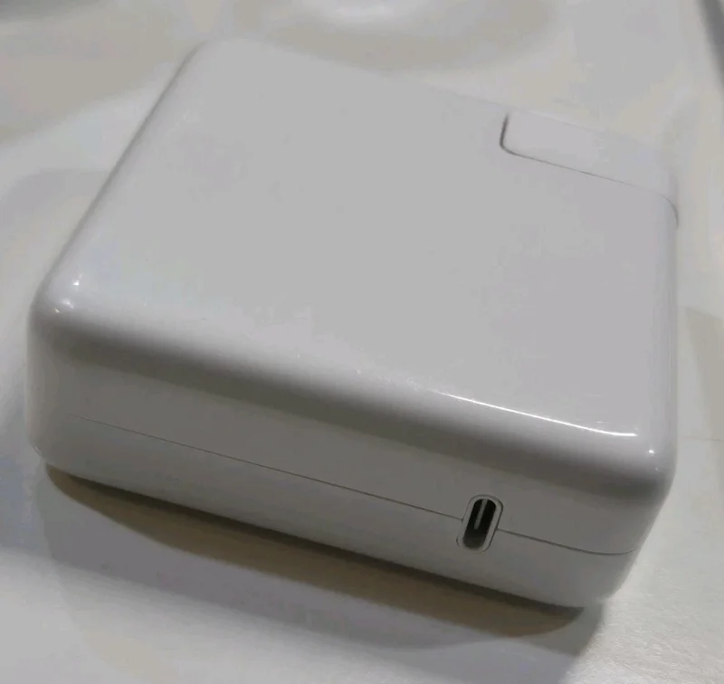 96W USB-C Power Adapter for MacBook Pro 13"-16" & MacBook Air, Model A2166 - White - Image 2