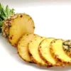 Ananas Florida Special Gold Pineapple Starter Live Plant - Image 1