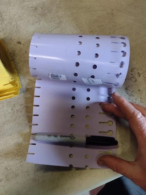 50 Plastic Wrap-Around Garden Labels for Plants, Trees, & Shrubs - Assorted Colors - Image 4