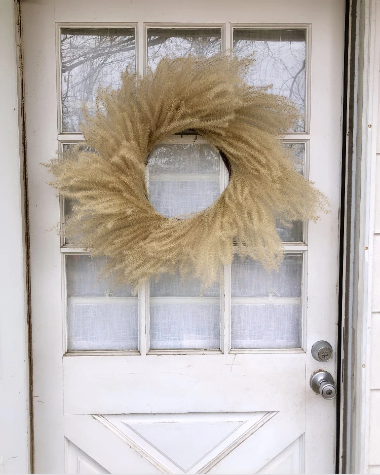 Dried Pampas Grass Wreath - Natural Decor, 1.5'x1.5' - Image 3