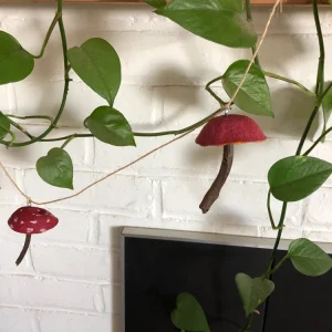 Mushroom Garland - Handmade Natural Material Decor - 7ft Total Length - Image 2