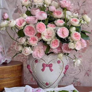 Rose Pompon Veranda Live Plant - Cream Pink Floribunda Rose - Compact Patio Rose - Image 6